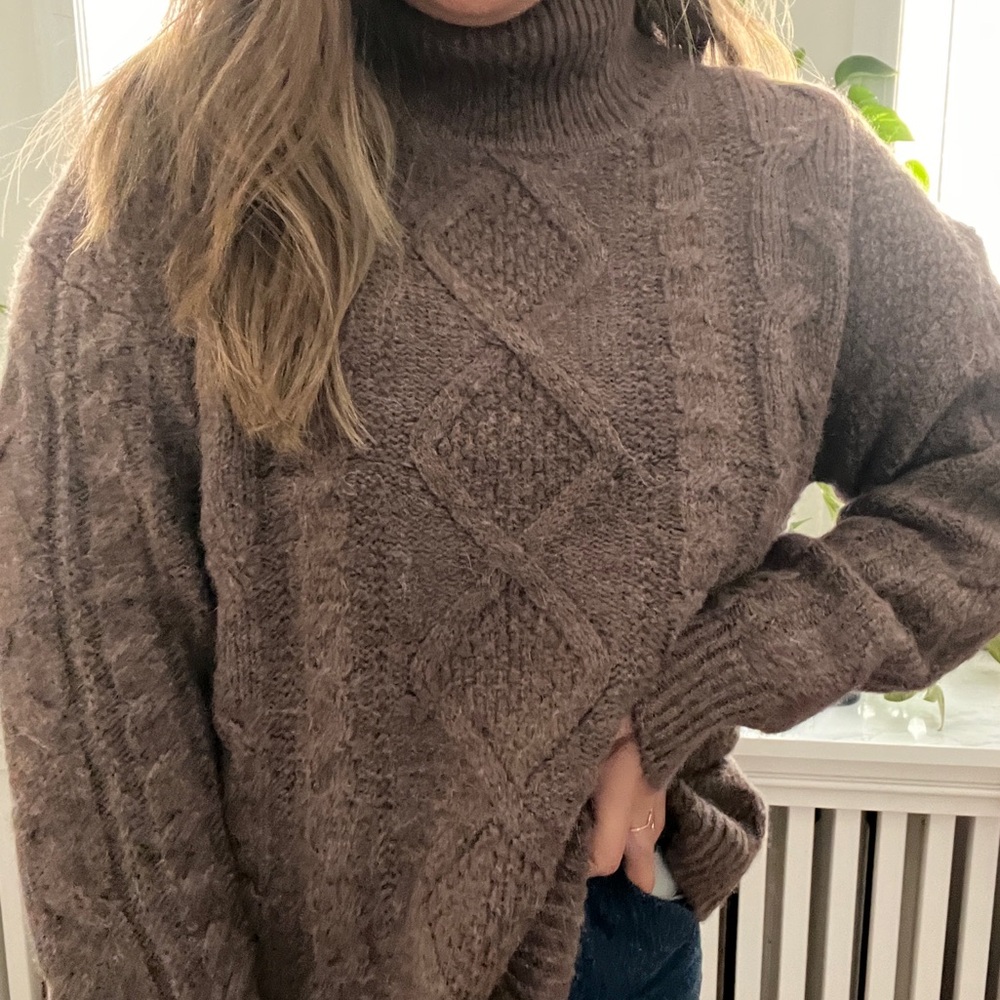 Gap turtle neck wool blend knit sweater